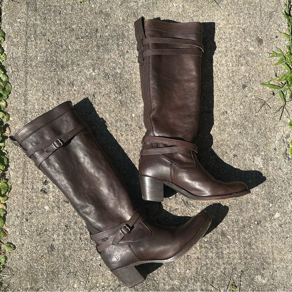 Frye Jane Tall Strappy Boots Size 8B